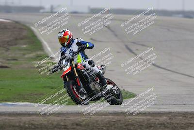 media/Nov-29-2025-TrackDaz (Sat) [[10ae2d9bce]]/B Group/Session 3 (Outside Grapevine)/